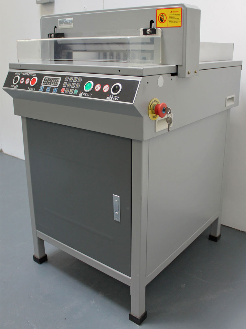 shrink wrapping machine